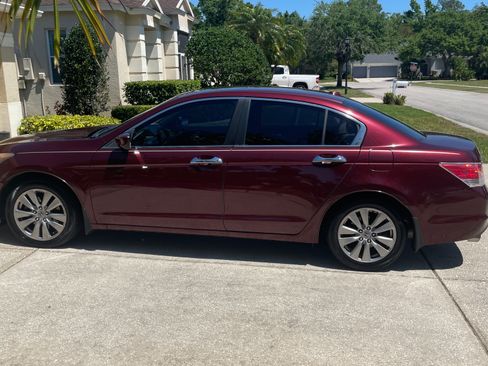 Used 2012 Honda Accord EX-L image 9