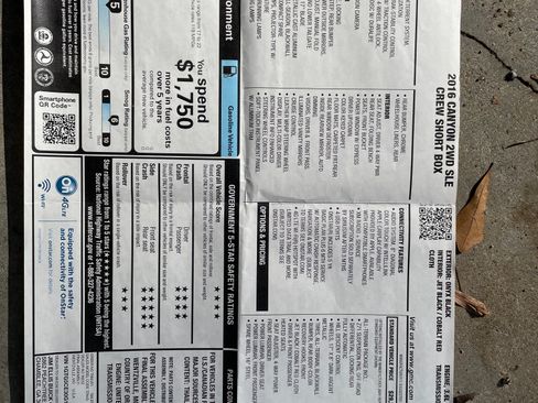 Used 2016 GMC Canyon SLE w/ All Terrain Package image 32