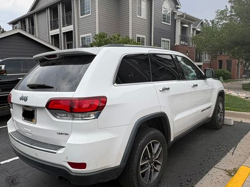 Used 2021 Jeep Grand Cherokee Limited AWD/4WD image 10