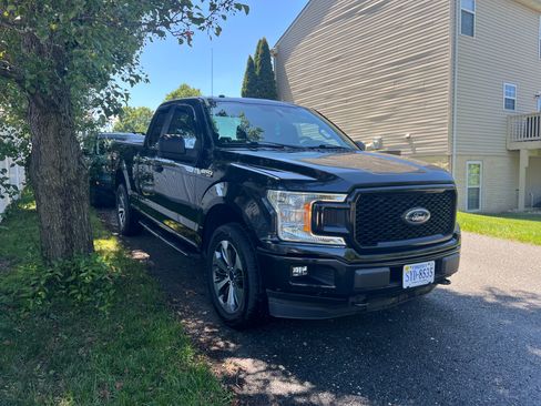 Used 2019 Ford F150 XL w/ Equipment Group 101A Mid AWD/4WD image 9
