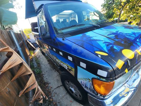 Used 2007 Ford E-350 and Econoline 350 XL image 5