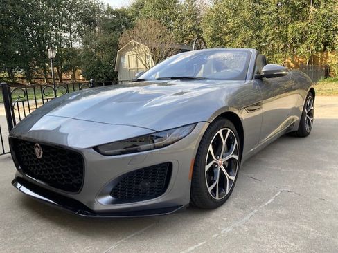 Used 2021 Jaguar F-TYPE Convertible image 9