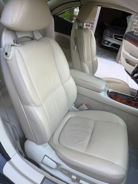 Used 2008 Lexus SC 430 Convertible w/ Preferred Accessory Pkg RWD image 16