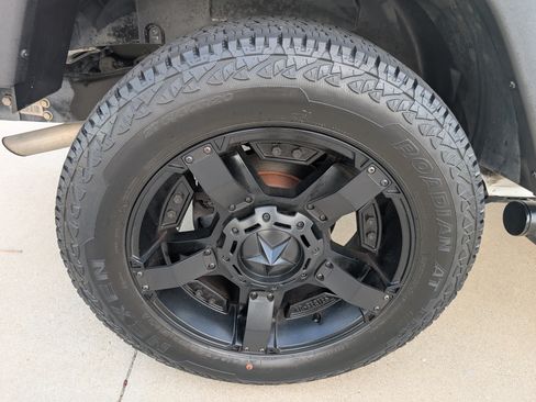 Used 2015 Jeep Wrangler Unlimited Sport w/ Quick Order Package 24S AWD/4WD image 12