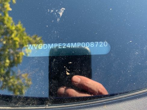 Used 2021 Volkswagen ID.4 1st Edition image 15