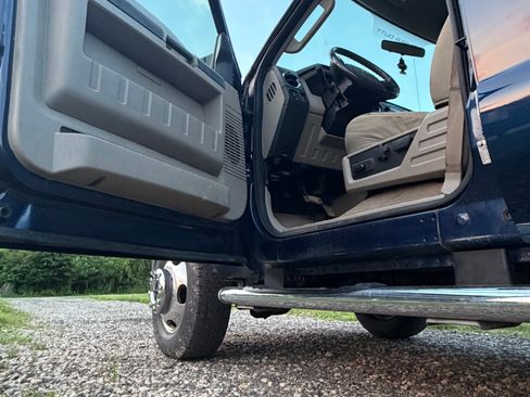 Used 2008 Ford F350 XLT AWD/4WD image 16