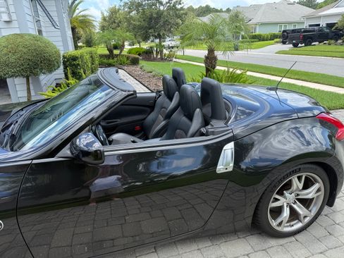 Used 2012 Nissan 370Z Touring w/ Sport Pkg RWD image 6
