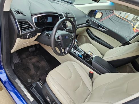 Used 2015 Ford Edge Titanium w/ Equipment Group 302A FWD image 25