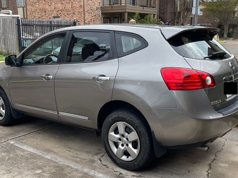 Used 2011 Nissan Rogue S image 13