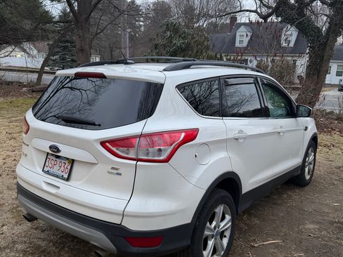 Used 2013 Ford Escape SE image 5