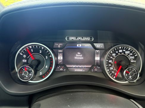 Used 2020 RAM 2500 Laramie image 10