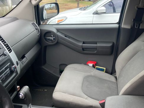 Used 2014 Nissan Xterra X image 5