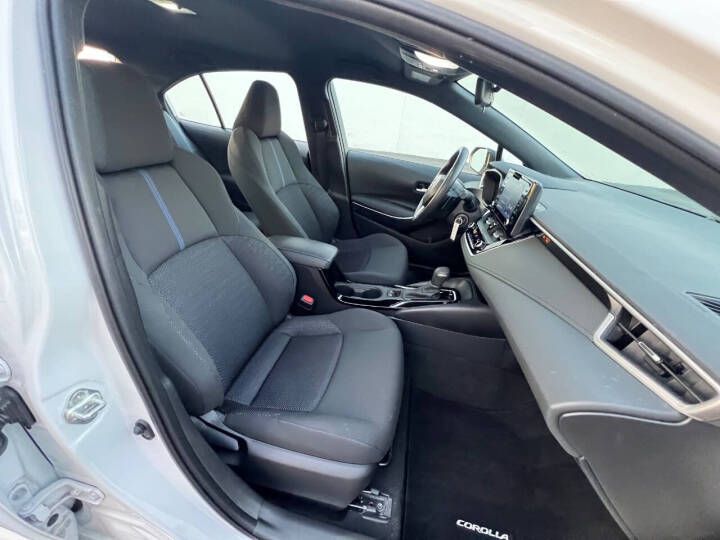 Used 2022 Toyota Corolla SE FWD image 17