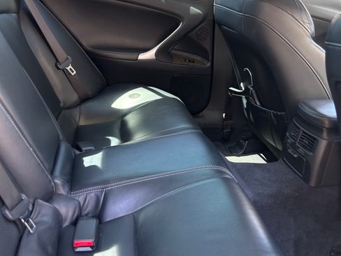 Used 2011 Lexus IS 250 w/ Premium Pkg Value Edition RWD image 14