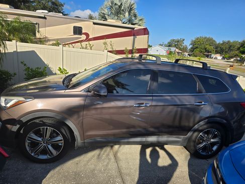 Used 2015 Hyundai Santa Fe Limited w/ Option Group 04 image 2