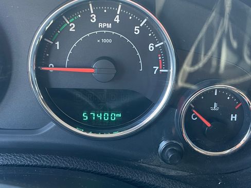 Used 2017 Jeep Wrangler Sport AWD/4WD image 10