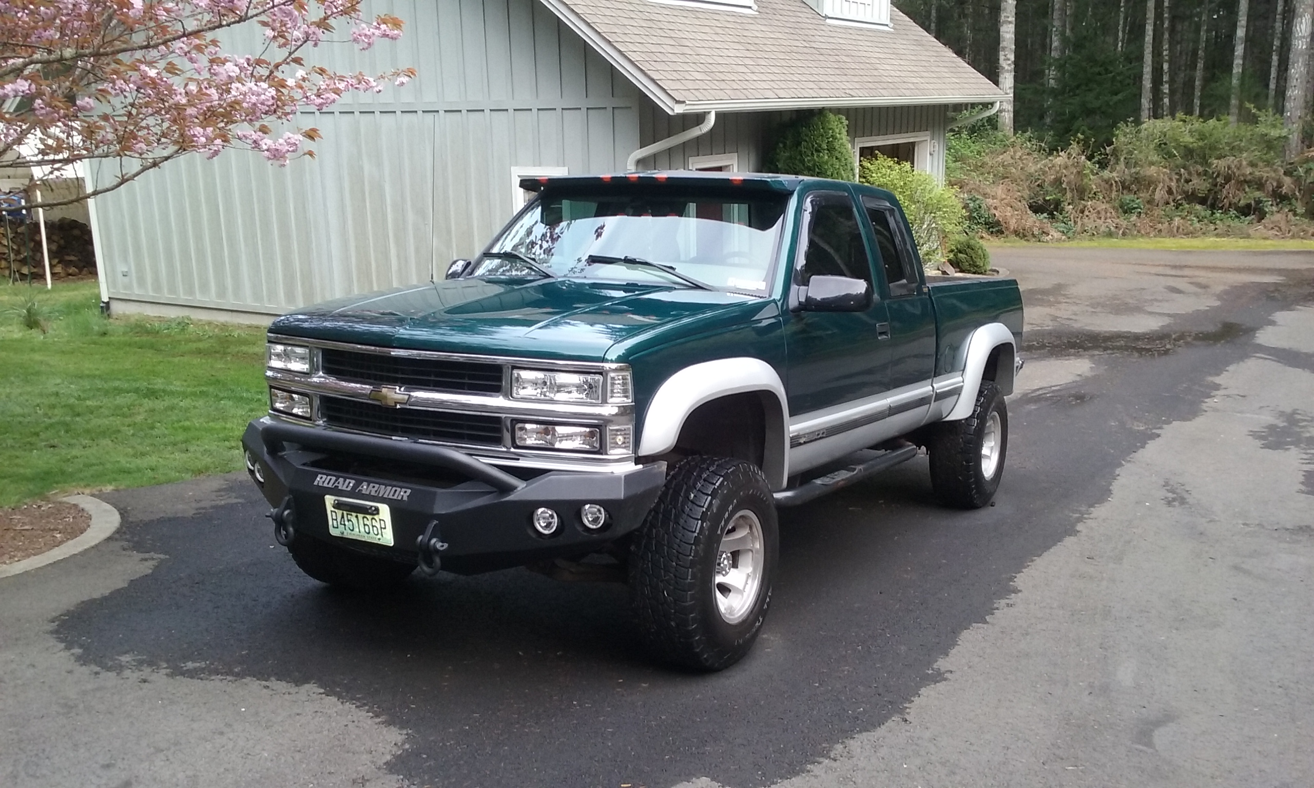 Used 1995 Chevrolet Silverado 2500 4x4 Extended Cab image 1