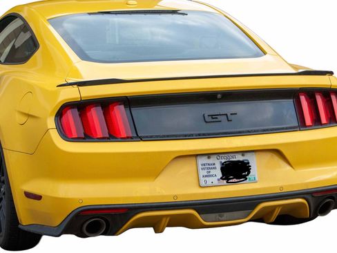 Used 2017 Ford Mustang GT Premium w/ GT Performance Package image 4