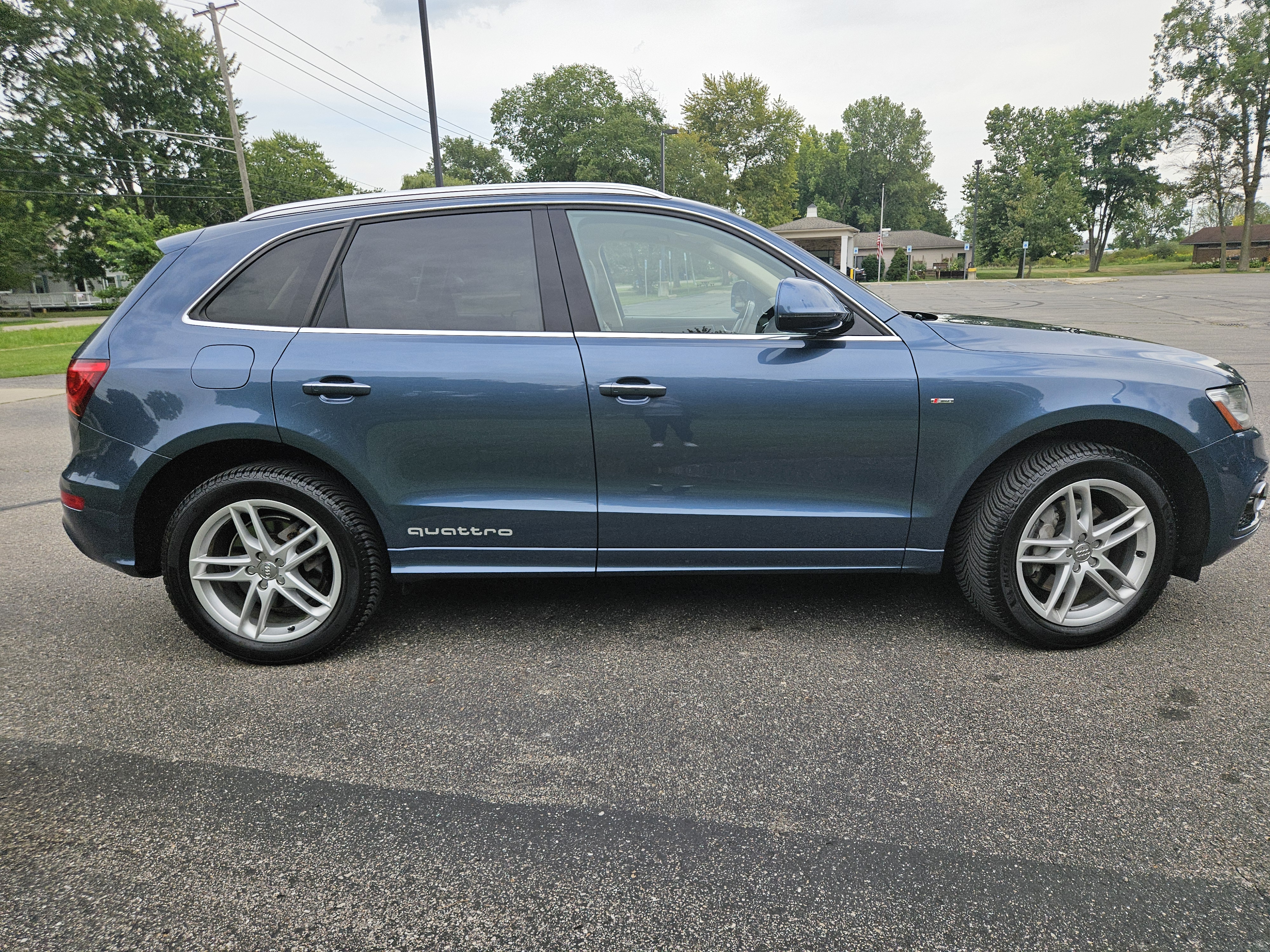 Used 2016 Audi Q5 3.0T Premium Plus AWD/4WD image 4