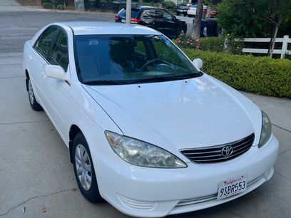 Used 2005 Toyota Camry LE
