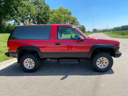 Used 1994 Chevrolet Blazer 4WD image 8