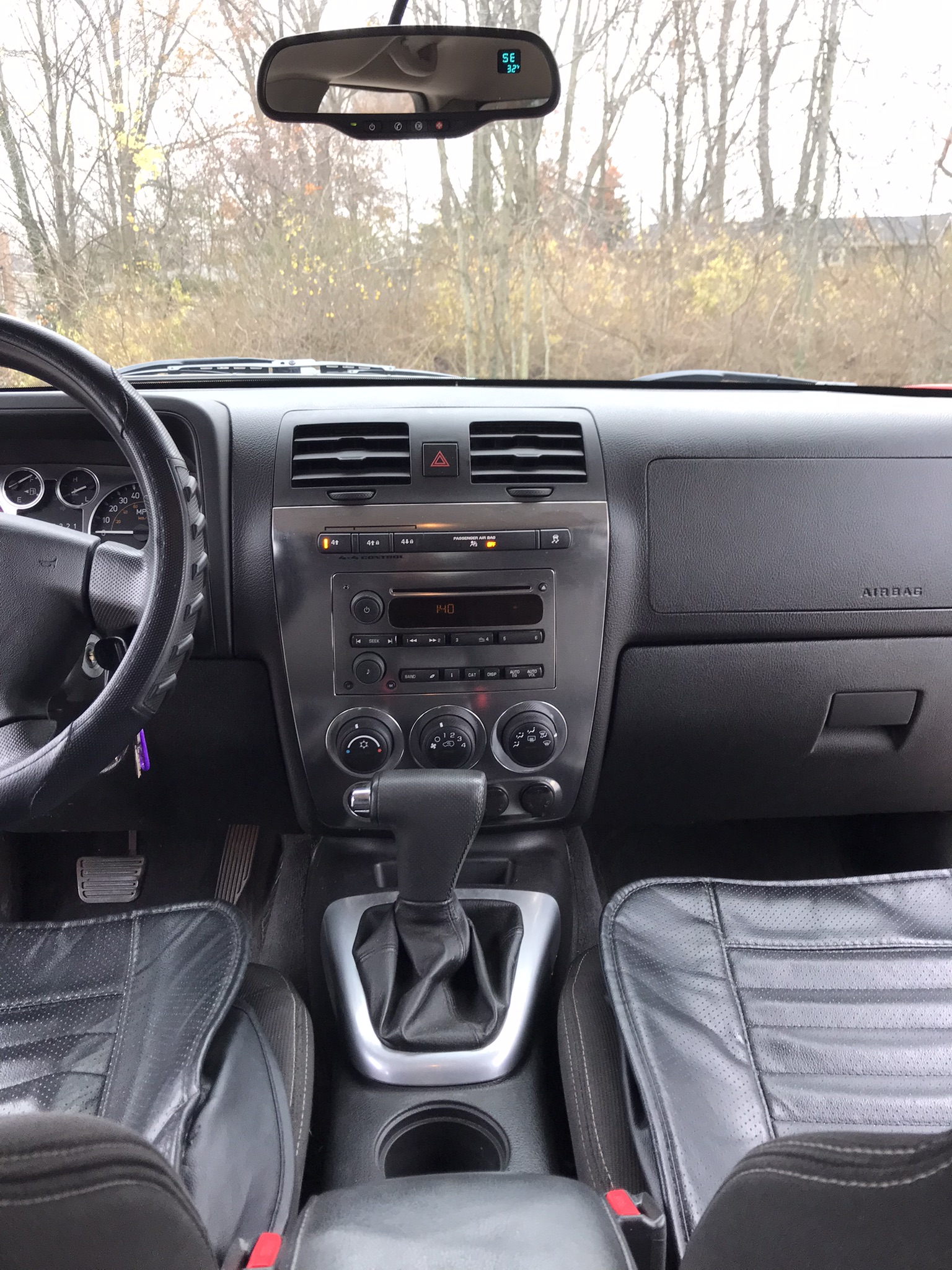 Used 2009 HUMMER H3T w/ Appearance Package AWD/4WD image 14