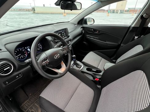 Used 2021 Hyundai Kona SE FWD image 13