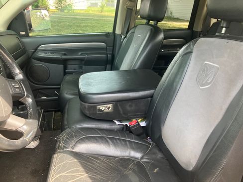 Used 2004 Dodge Ram 3500 Truck SLT w/ Trailer Tow Group AWD/4WD image 9