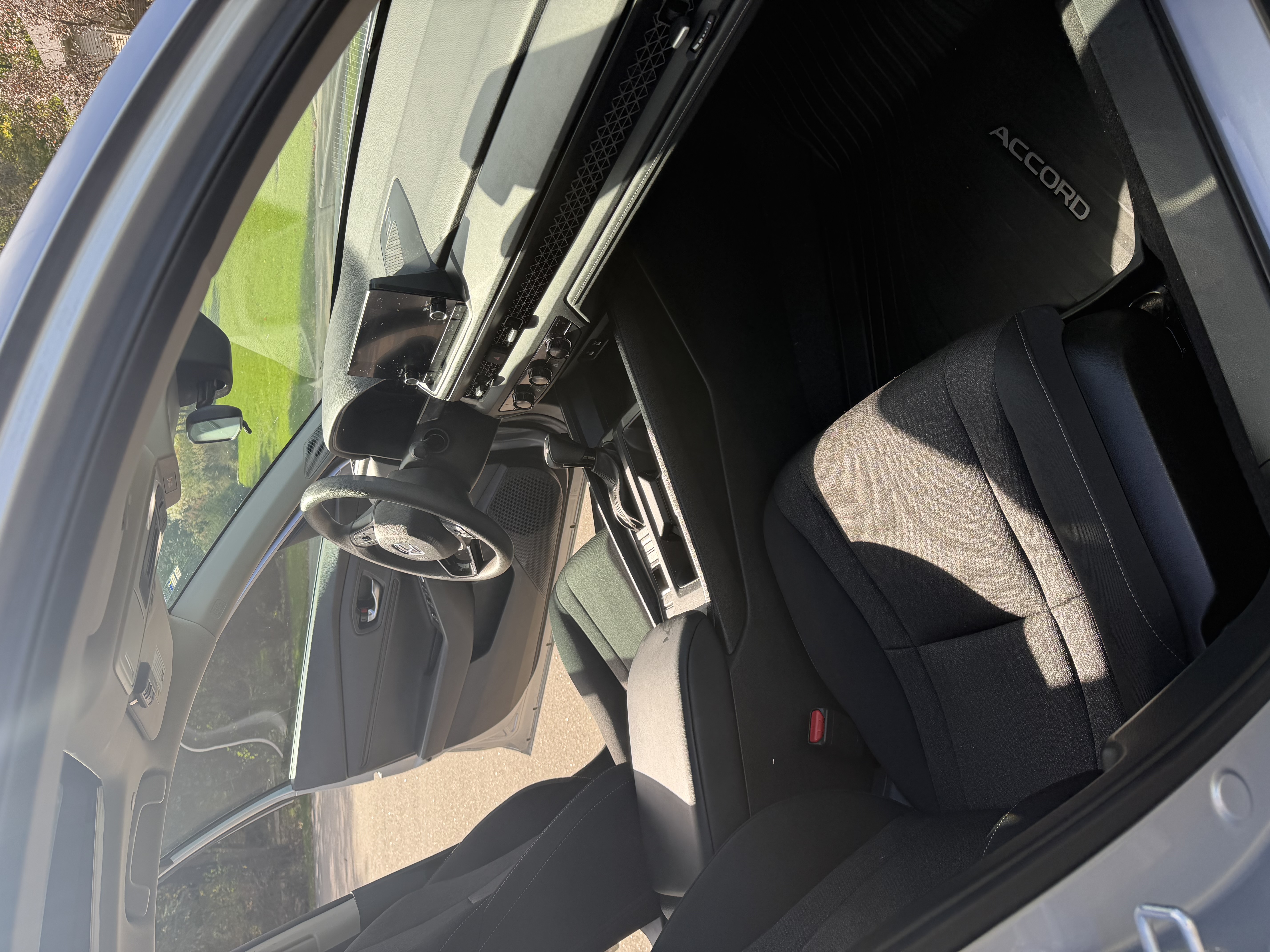 Used 2023 Honda Accord EX image 5