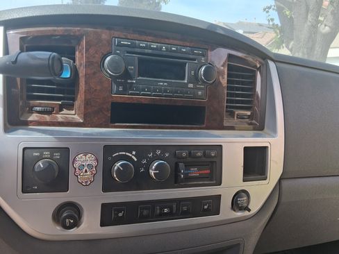 Used 2008 Dodge Ram 2500 Truck Laramie image 12