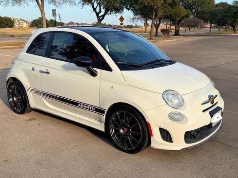Used 2013 FIAT 500 Abarth w/ Comfort/Convenience Group image 4