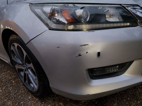 Used 2015 Honda Accord Sport image 16