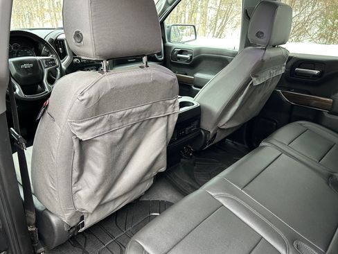 Used 2019 Chevrolet Silverado 1500 LT Trail Boss image 31