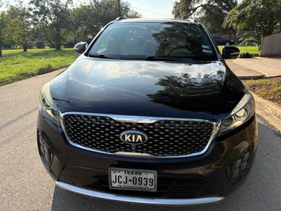 Used 2017 Kia Sorento SX