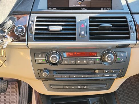 Used 2009 BMW X5 xDrive30i image 8
