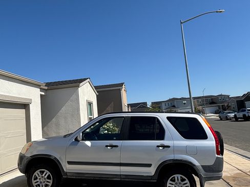 Used 2002 Honda CR-V EX image 4