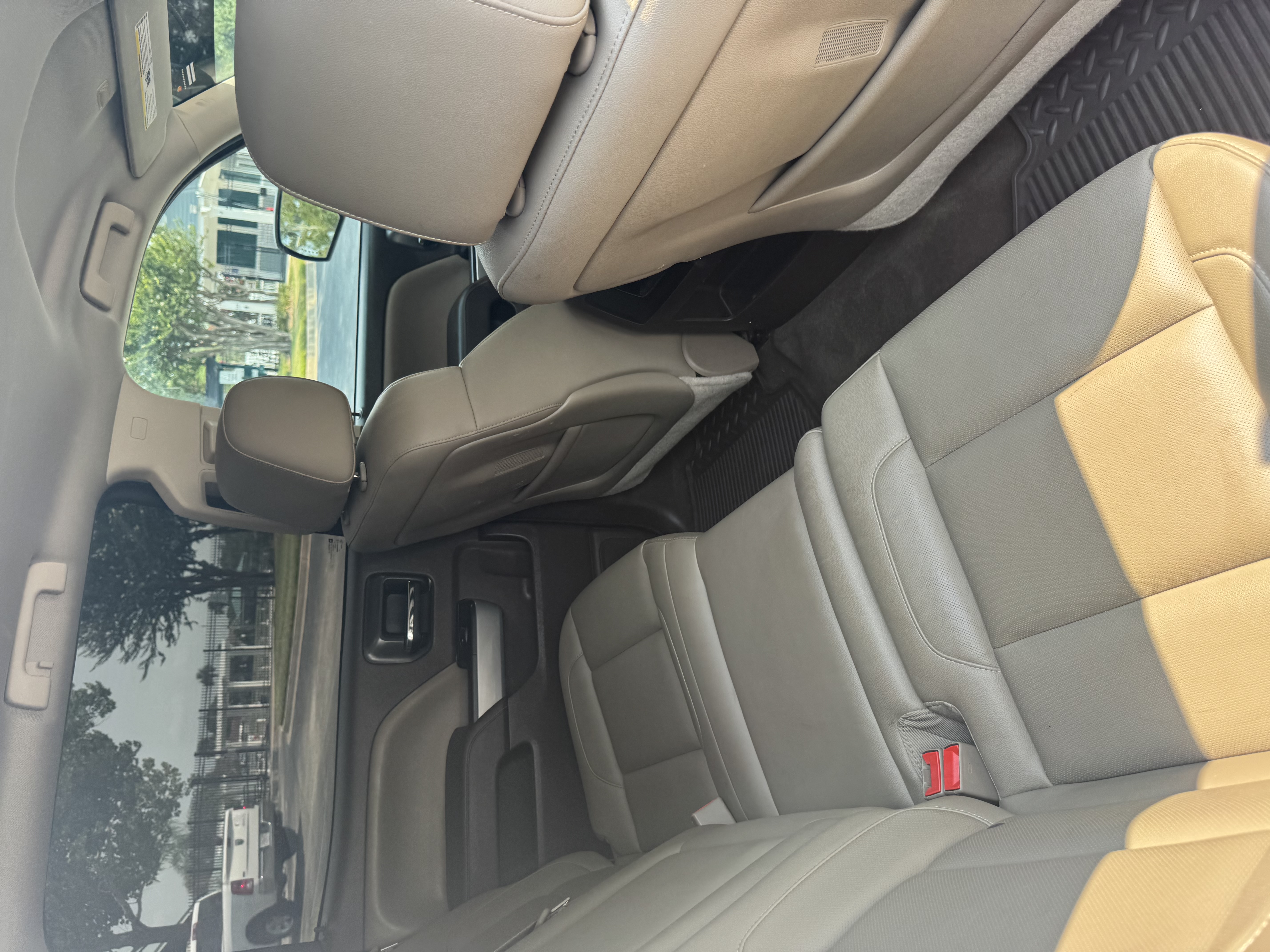 Used 2014 Chevrolet Silverado 1500 LTZ Z71 w/ LTZ Plus Package AWD/4WD image 20
