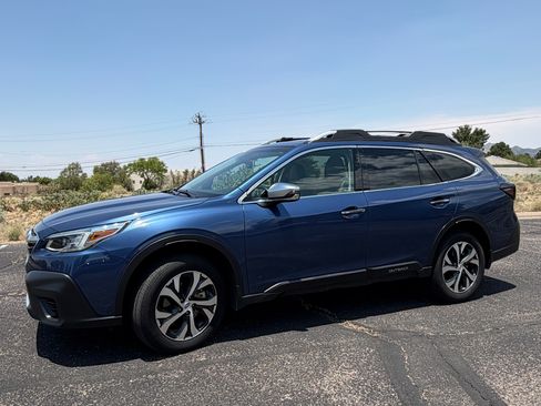 Used 2020 Subaru Outback Touring XT AWD/4WD image 1
