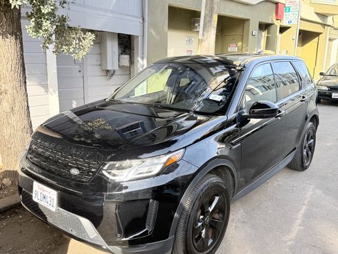Used 2020 Land Rover Discovery Sport image 2