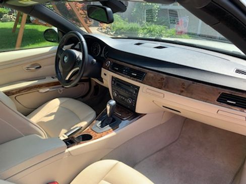 Used 2008 BMW 328i Convertible image 9