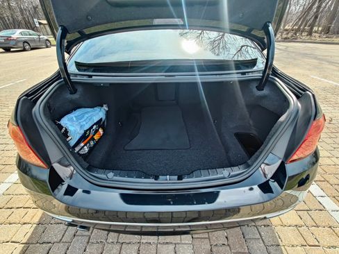 Used 2015 BMW 528i xDrive Sedan image 15