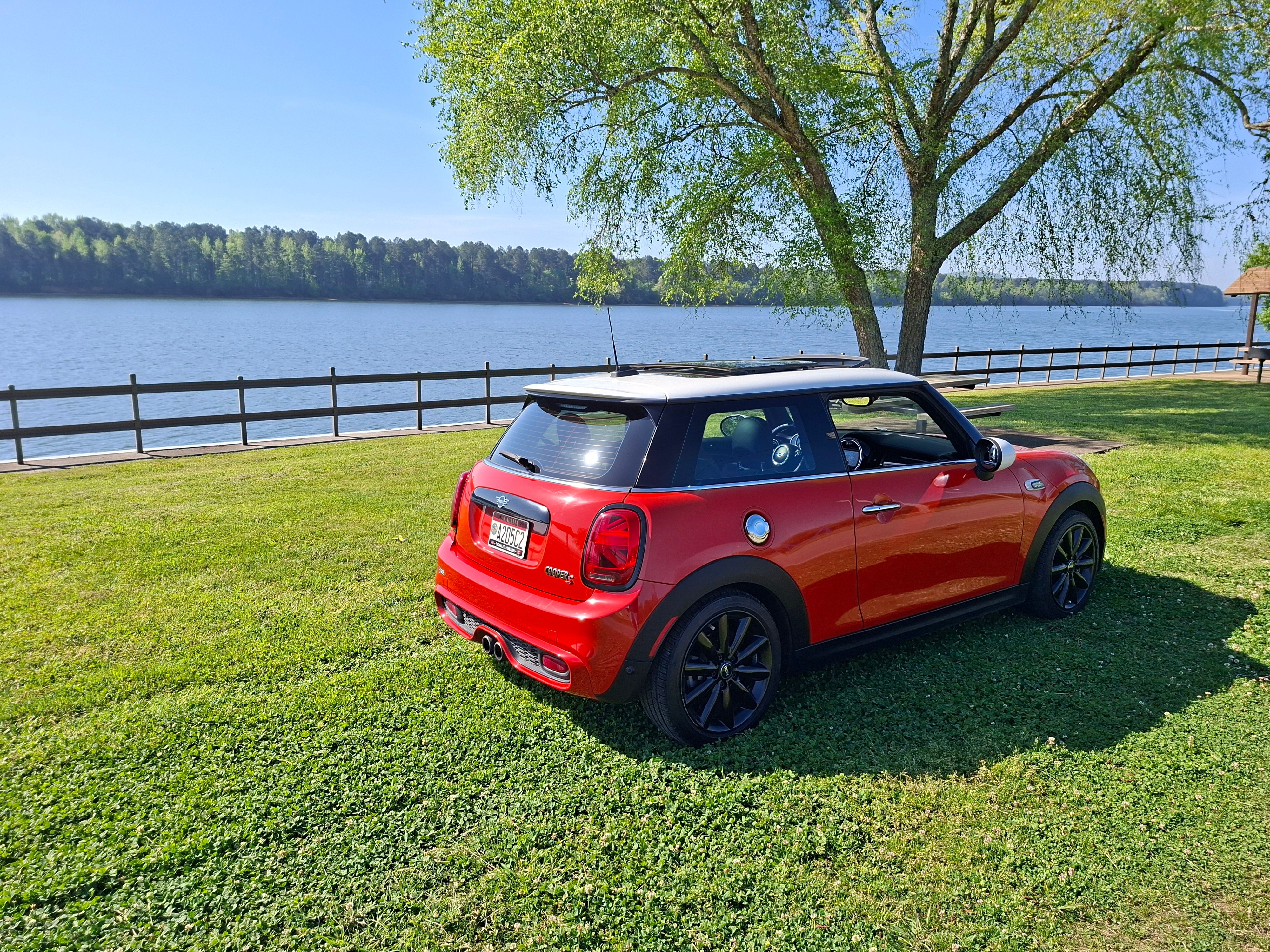 Used 2019 MINI Cooper S w/ Storage Package FWD image 11