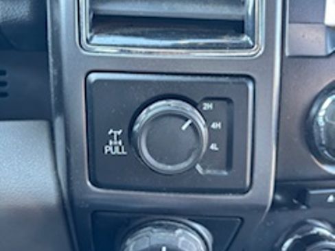 Used 2017 Ford F150 XLT w/ Equipment Group 302A Luxury image 19