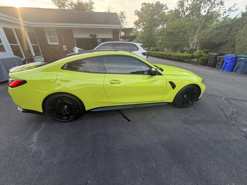 Used 2022 BMW M4 Competition w/ Executive Package RWD image 8
