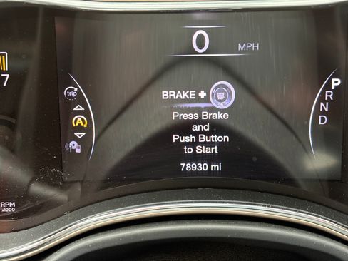 Used 2016 Jeep Grand Cherokee Limited AWD/4WD image 10