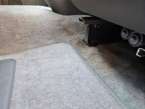 Used 1999 Chevrolet Tahoe Z71 w/ Comfort & Security Pkg image 18