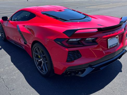 Used 2023 Chevrolet Corvette Stingray Preferred Cpe w/ Z51 Performance Package RWD image 9