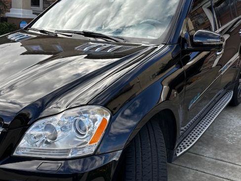 Used 2012 Mercedes-Benz GL 450 4MATIC image 4