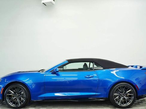 Used 2017 Chevrolet Camaro ZL1 image 4