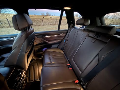 Used 2015 BMW X5 xDrive50i image 5